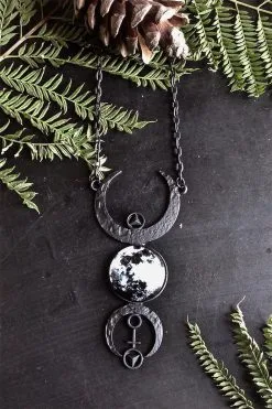 RESTYLE Black Full Moon Necklace