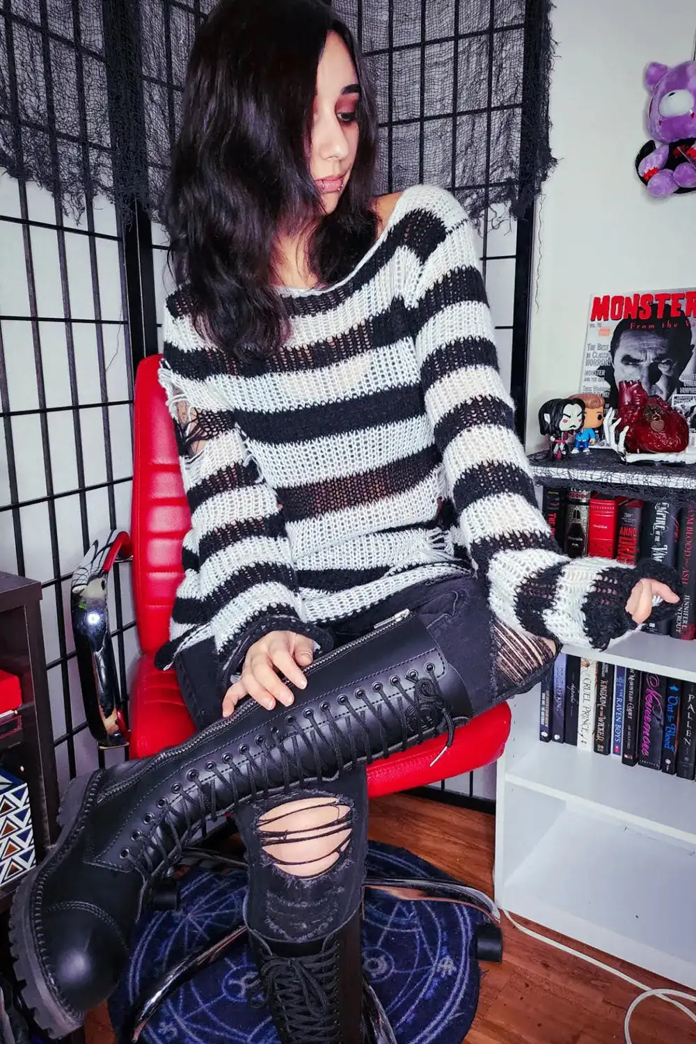 Catalyst White/Black Striped Distressed Sweater 4 Catalyst White/Black Striped Distressed Sweater - Image 2